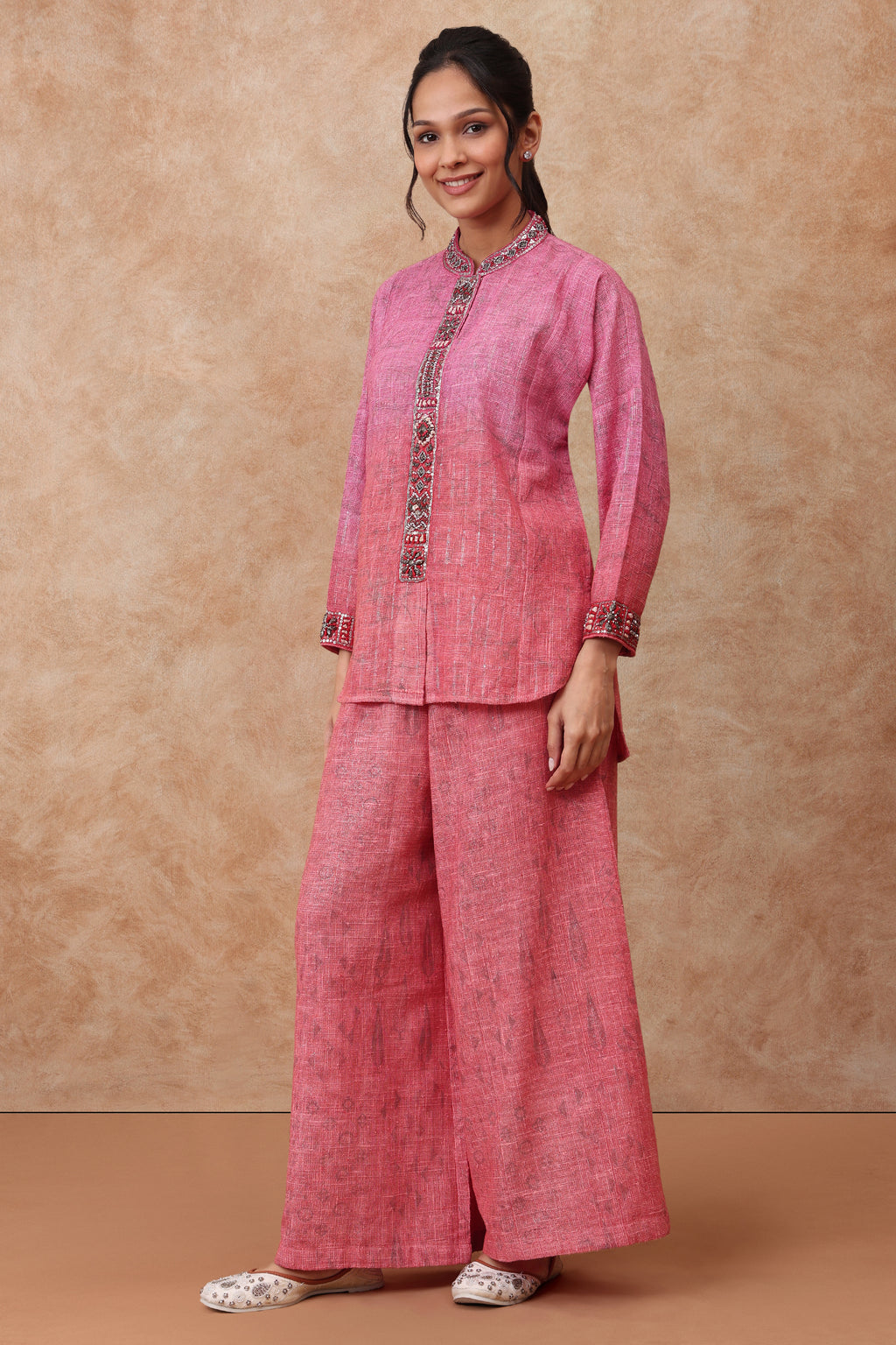 The 'Ketaki' Hand-Embroidered bhagal pur linen Co-ord Set - Ilaara Studio