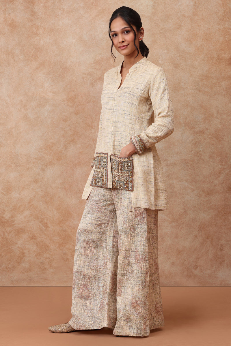 The 'Rajnigandha' Hand-Embroidered Bhagalpur Linen Silk Co-ord Set - Ilaara Studio