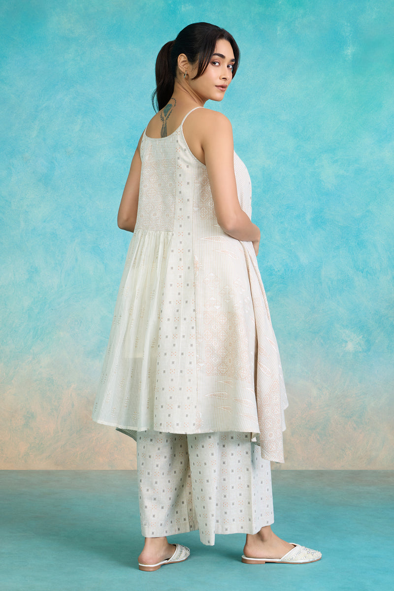 The 'Chambeli' Floral Kurta-Palazzo Set