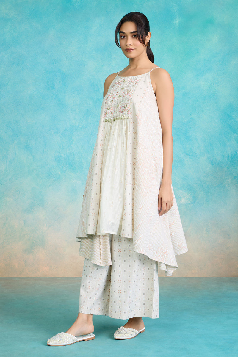 The 'Chambeli' Floral Kurta-Palazzo Set