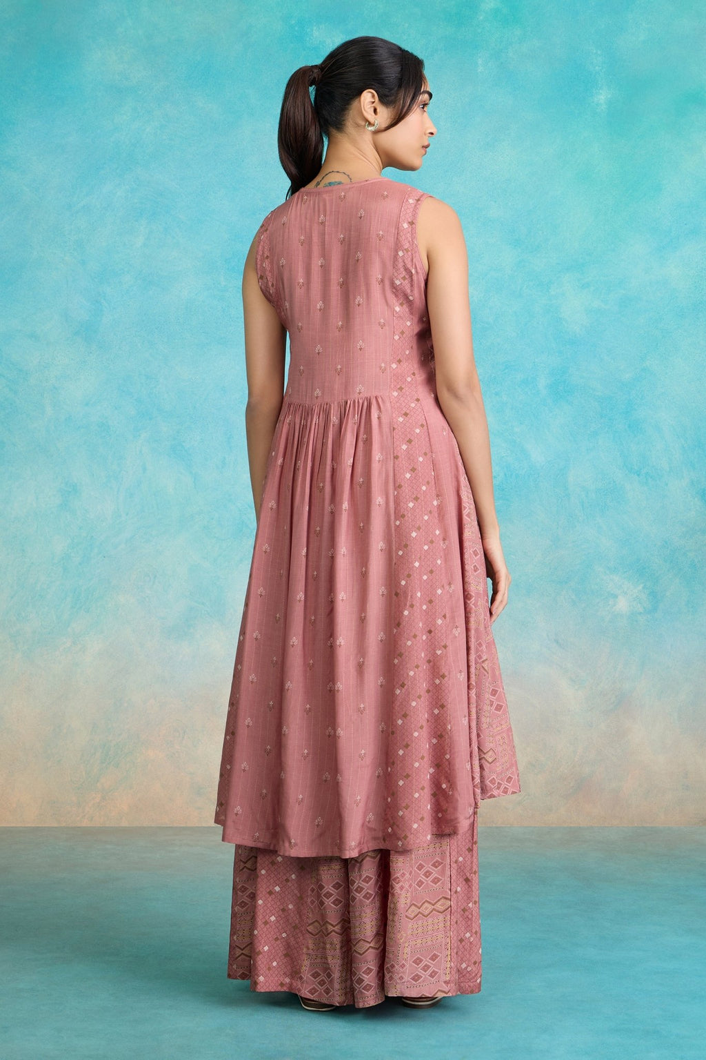 The 'Mitti - Gulab' Malai Silk Kurta - Palazzo Set - ilaaraThe 'Mitti - Gulab' Malai Silk Kurta - Palazzo Set