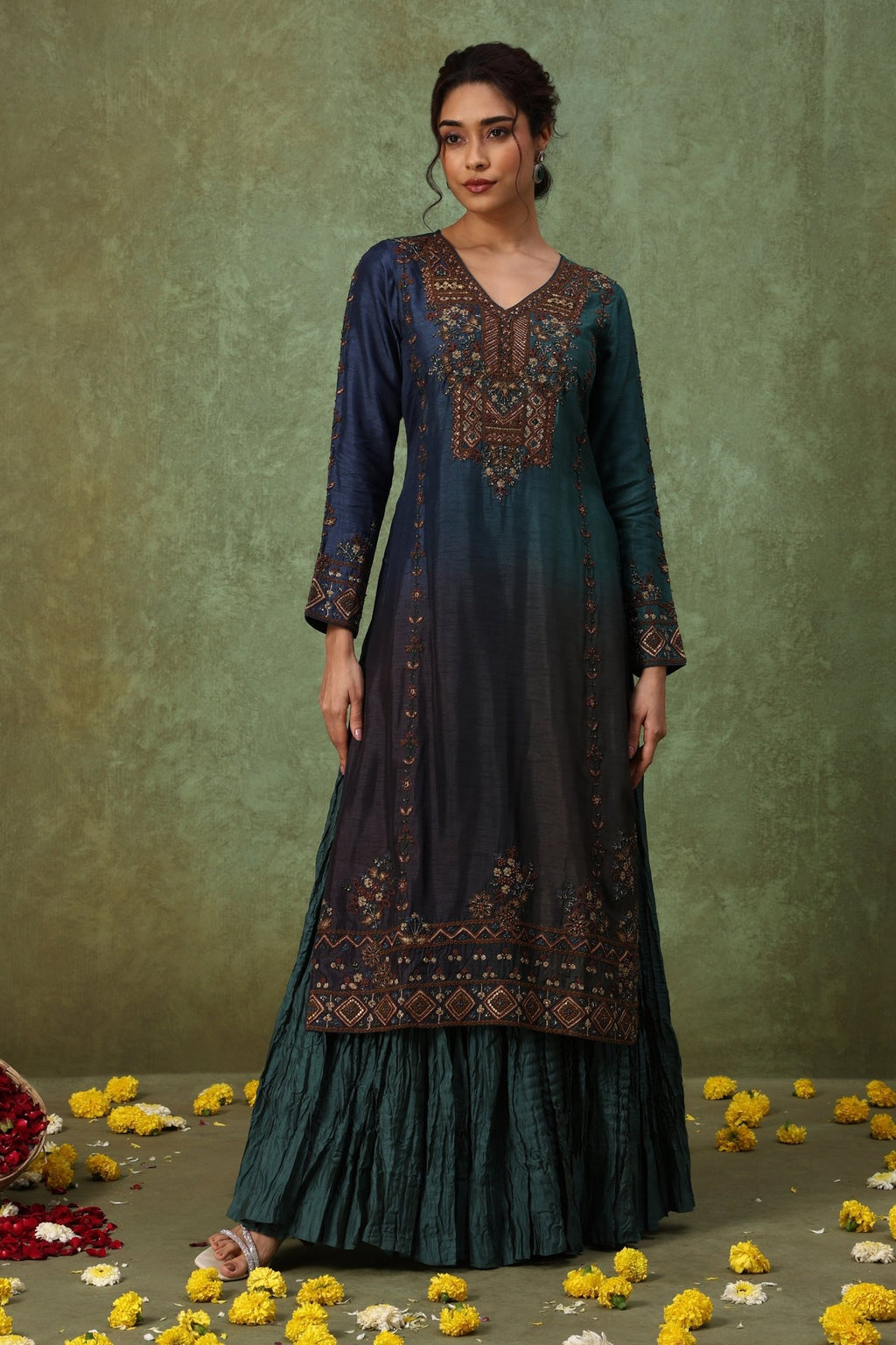 The 'Samudra' Raw Silk Kurta - Skirt Set - ilaaraThe 'Samudra' Raw Silk Kurta - Skirt Set