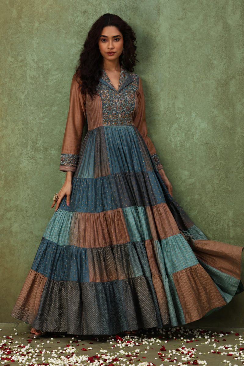 The 'Dhuan-Taamra' Tiered Anarkali-Gown