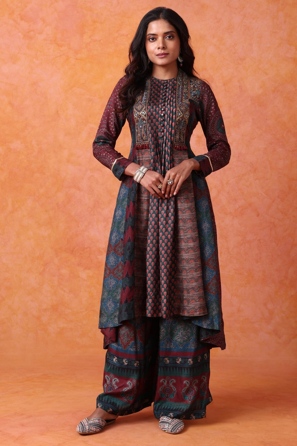The 'Nilgiri' Muslin Silk Kurta - Palazzo Set - ilaaraThe 'Nilgiri' Muslin Silk Kurta - Palazzo Set