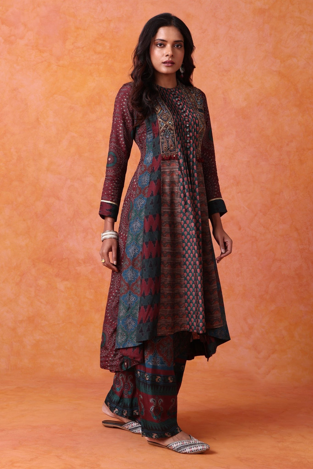 The 'Nilgiri' Muslin Silk Kurta - Palazzo Set - ilaaraThe 'Nilgiri' Muslin Silk Kurta - Palazzo Set