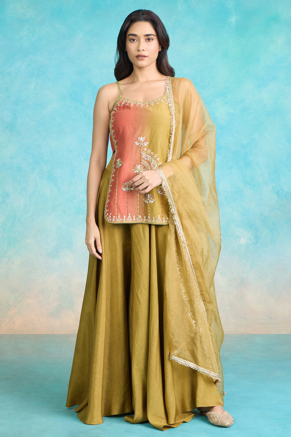 The 'Khatta-Meetha' Long-Crop Set
