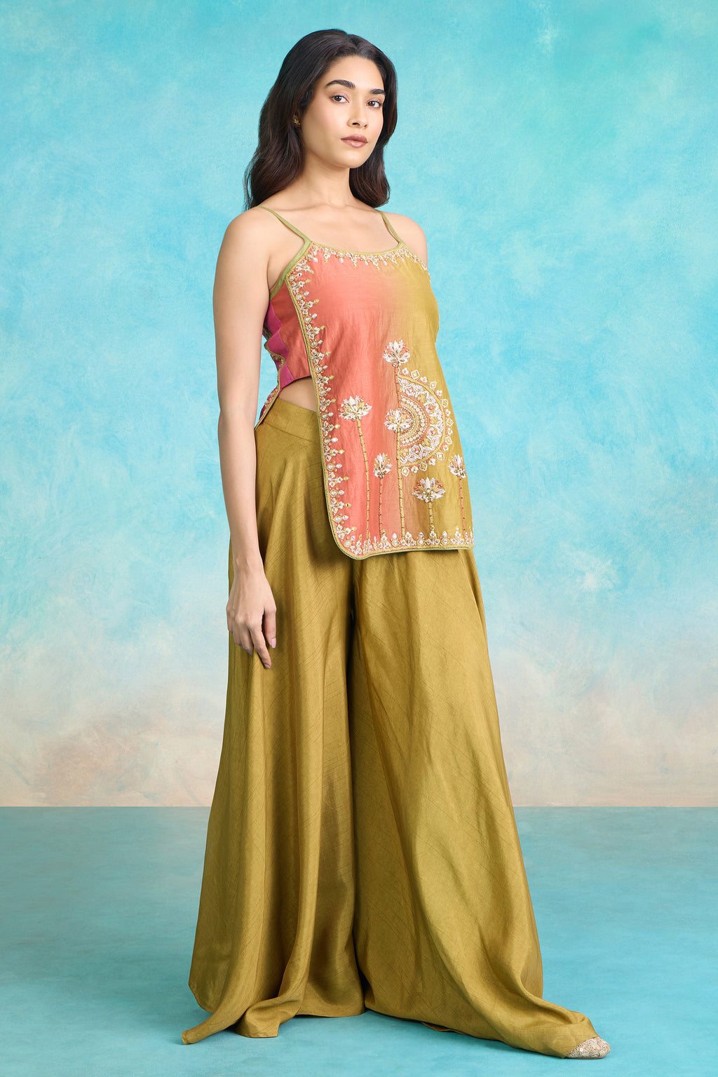 The 'Khatta-Meetha' Long-Crop Set