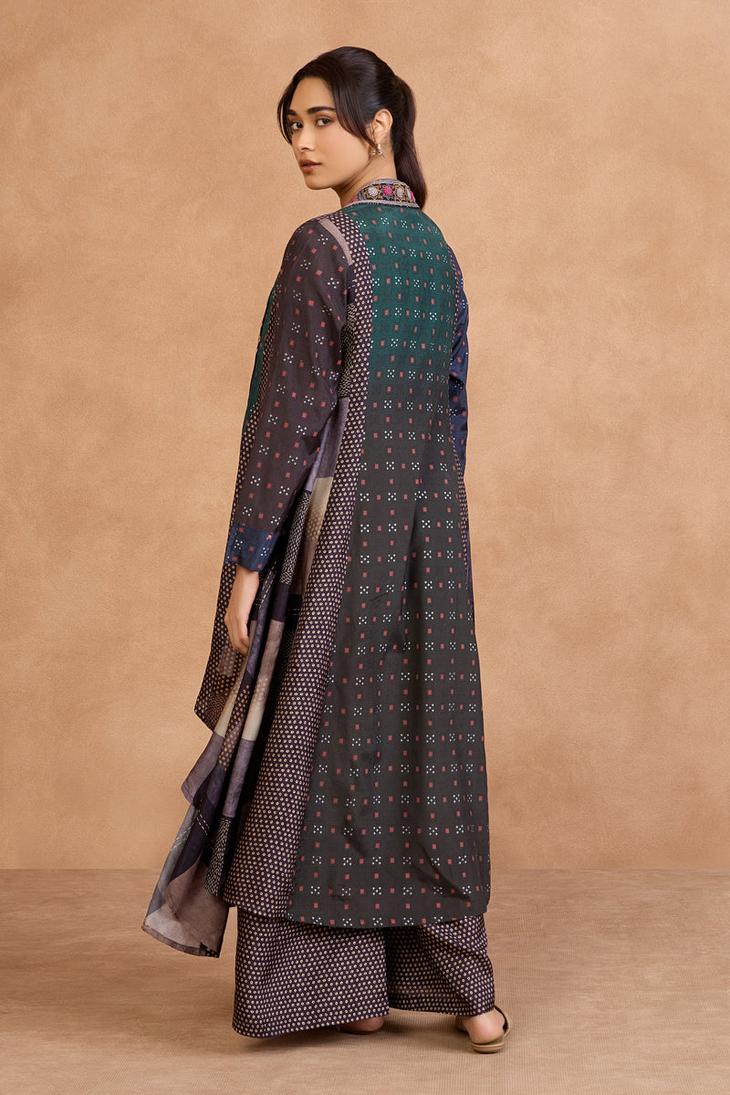 The 'Neelambari' Printed Jacket-Crop Top-Pant Set
