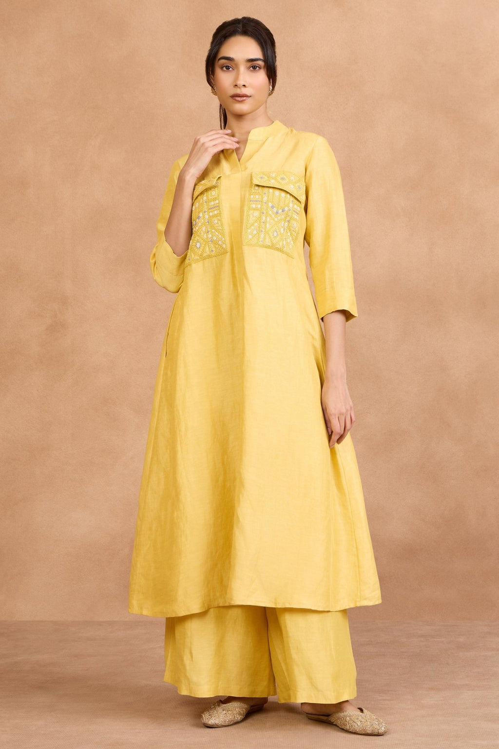 The 'Nimbu' Linen - Satin Pocket Kurta - Palazzo Set - ilaaraThe 'Nimbu' Linen - Satin Pocket Kurta - Palazzo Set