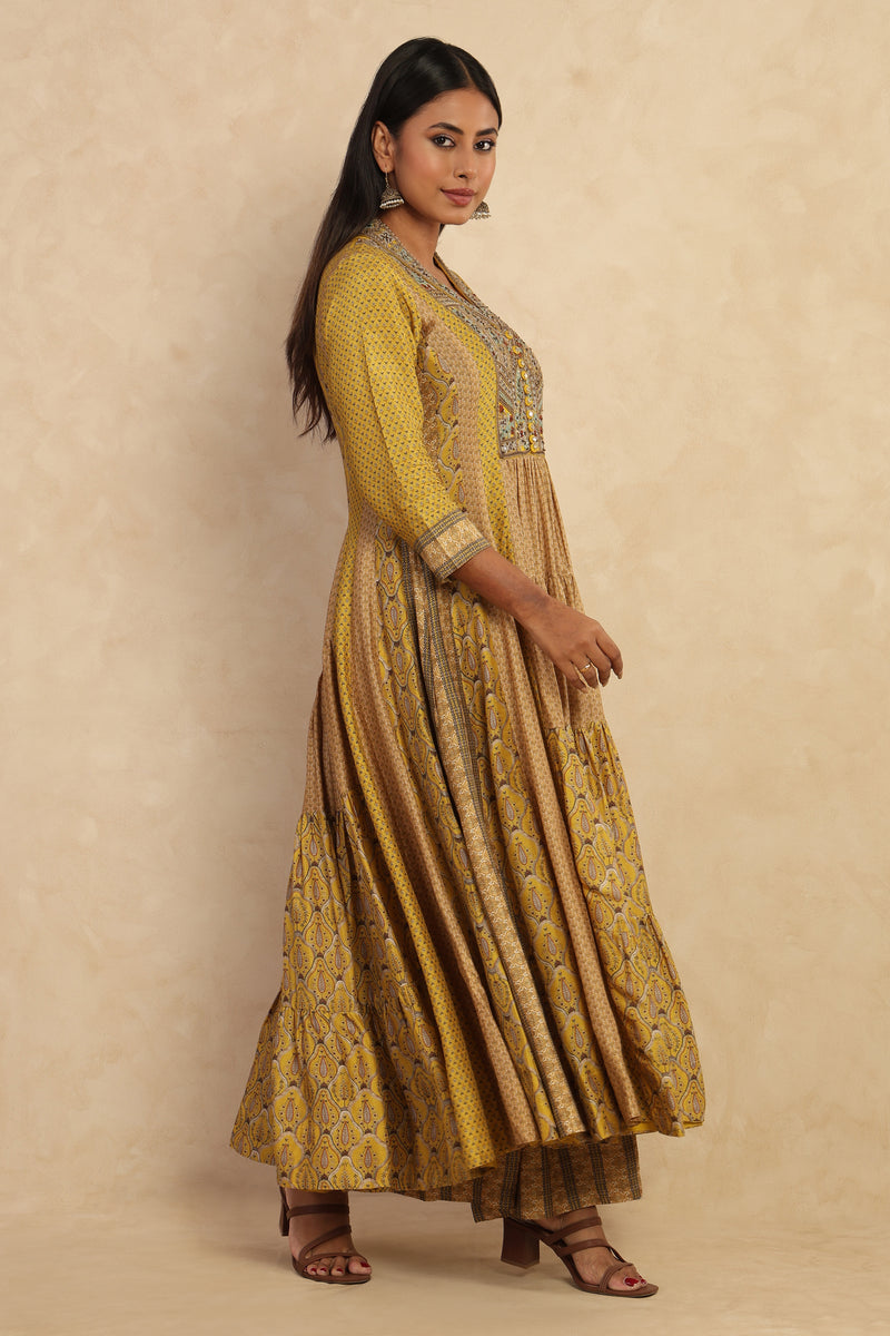 The 'Ambar' Tiered Anarkali-Palazzo Set